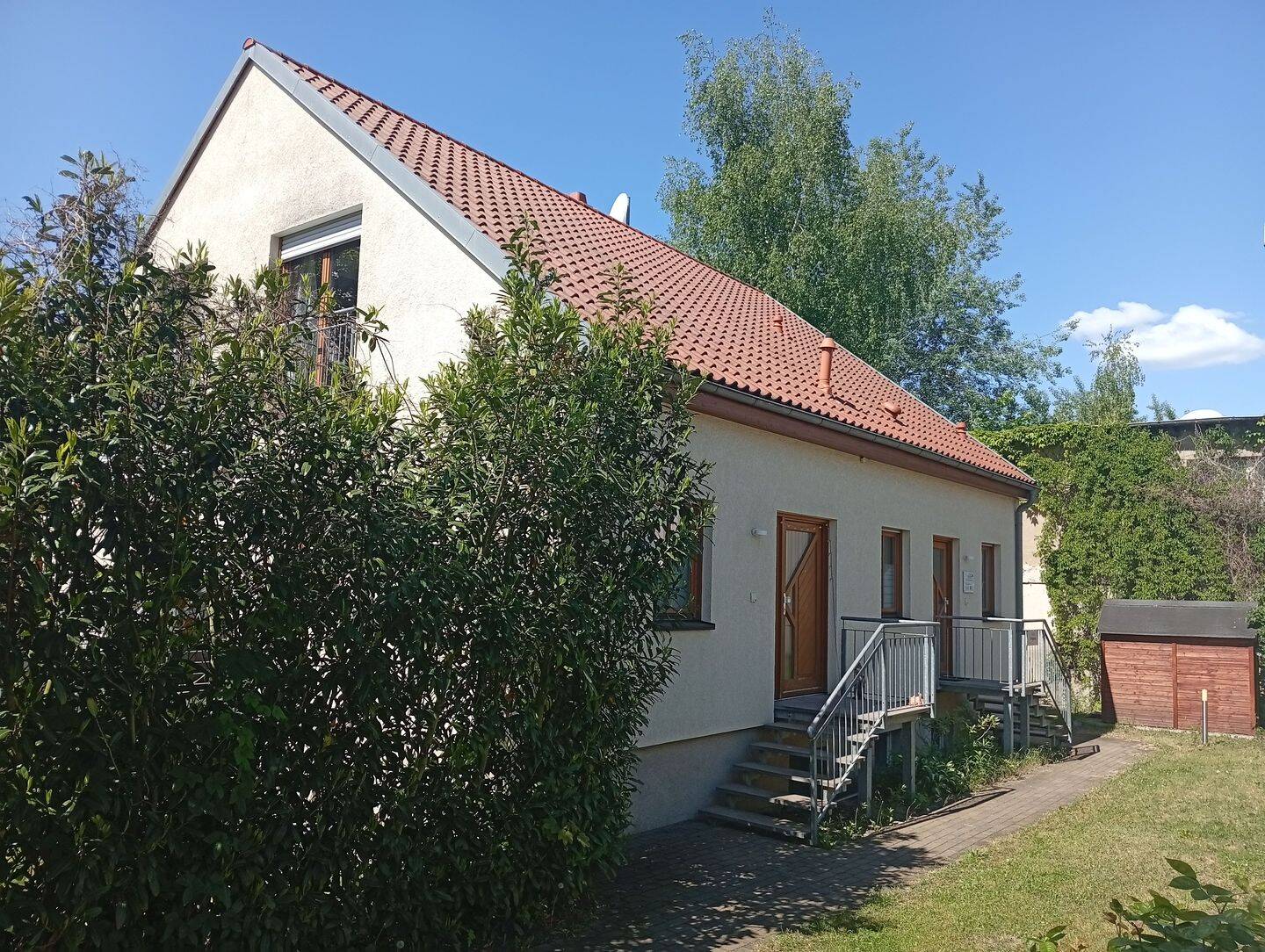 Unverbaubarer Gartenblick mit großem Haus/Mehrfamilienhaus in Berlin – Berlin – Vorschaubild 4