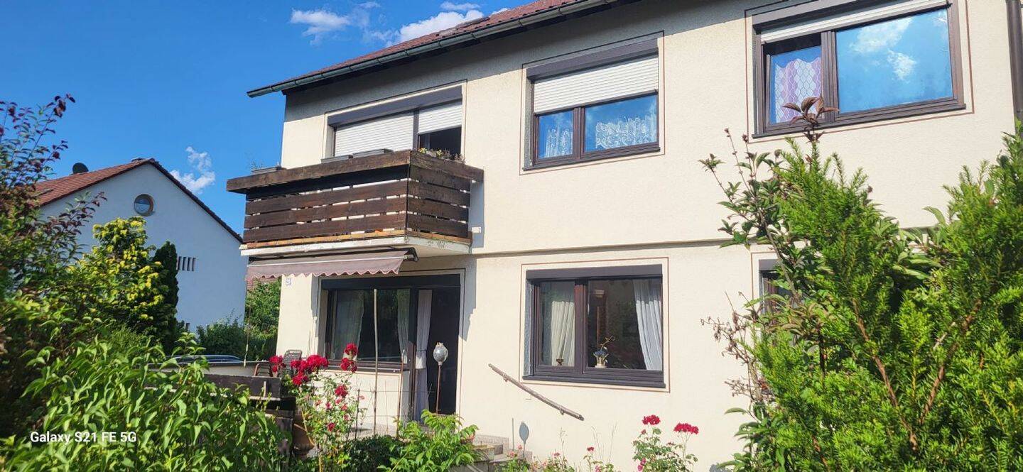 Doppelhaushälfte in Nürnberg Moorenbrunn ! – Nürnberg – Vorschaubild 2