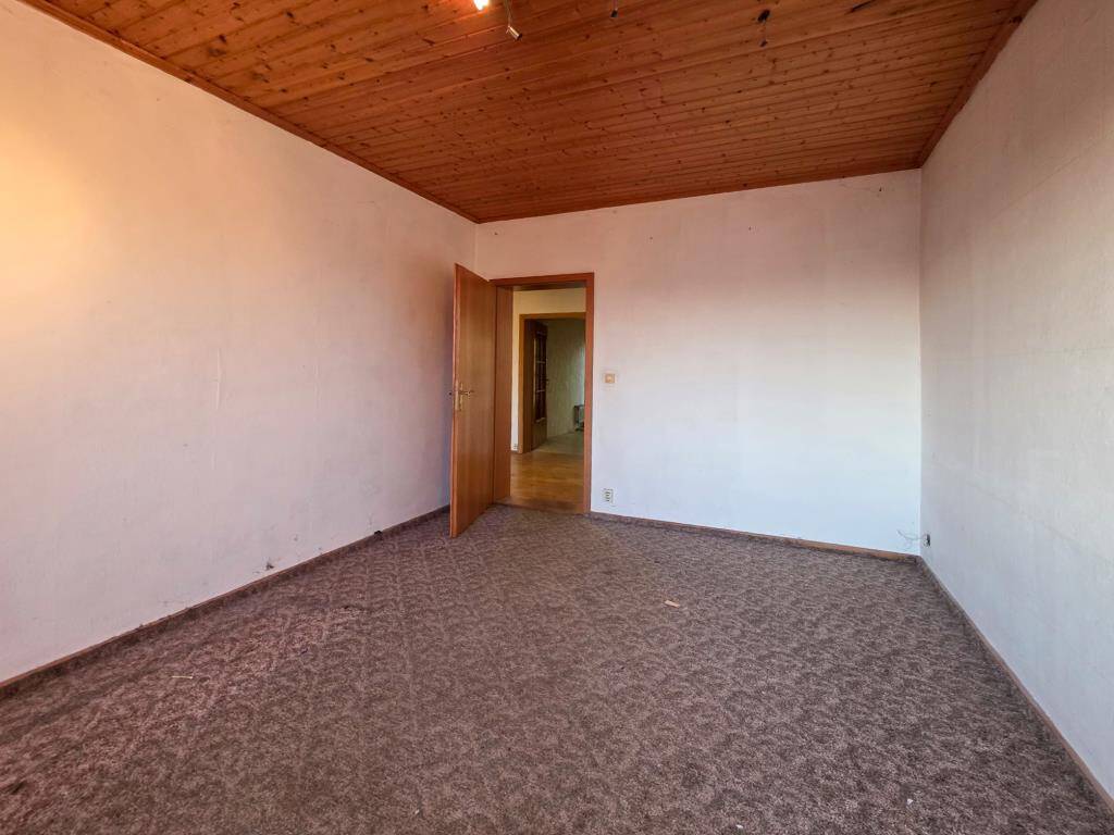 Einfamilienhaus in ruhiger Stadtrandlage von Gera - solides Haus mit Potenzial! *Provisionsfrei! – Gera – Vorschaubild 8