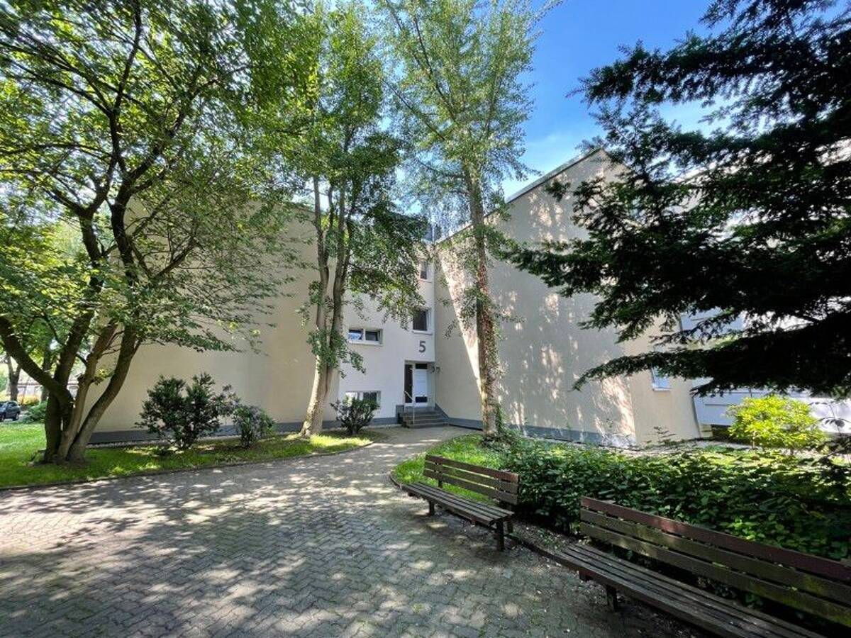 Auf gute Nachbarschaft: interessante 2-Zimmer-Wohnung (WBS erforderlich)* – 44339 Dortmund – Bild 1 von 2