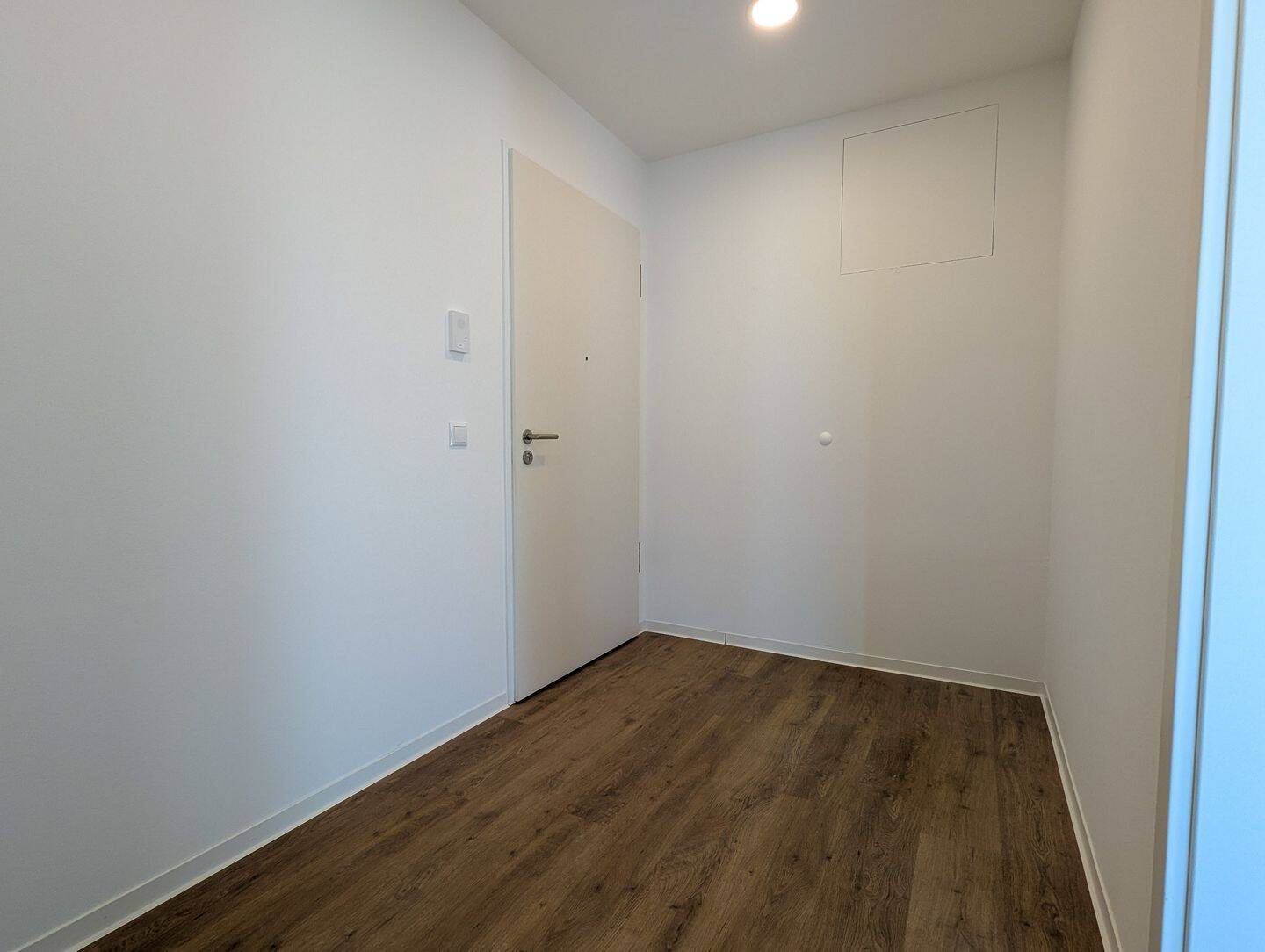 Moderne 3-Zimmer-Penthousewohnung mit Südbalkon und nachhaltigem Energiekonzept – Bielefeld – Vorschaubild 8