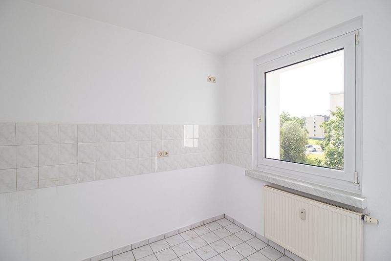 Helle Familienwohnung mit 68 qm + Loggia + PkW- Stellplatz!!! – Chemnitz – Vorschaubild 8