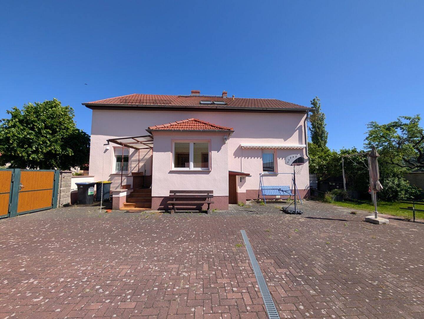 Großzügiges Familienhaus mit vielseitigen Möglichkeiten – Schönwald – Vorschaubild 4