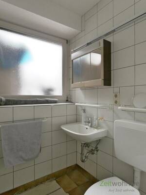 (EF1350_M) Kassel-Stadt: Brasselsberg, möbliertes Apartment für Wochenendheimfahrer, sep. Eingang, Grundreinigung inkl – 34132 Kassel – Vorschaubild 4