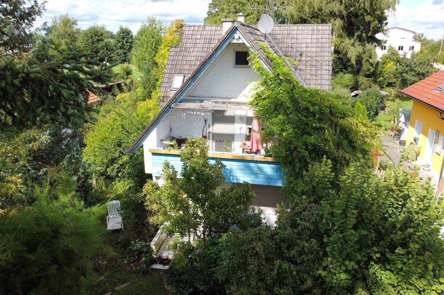 Viel Raum für Ihre Ideen - Wohnhaus mit großem Entwicklungspotenzial in Langengeisling – Erding – Bild 1 von 9