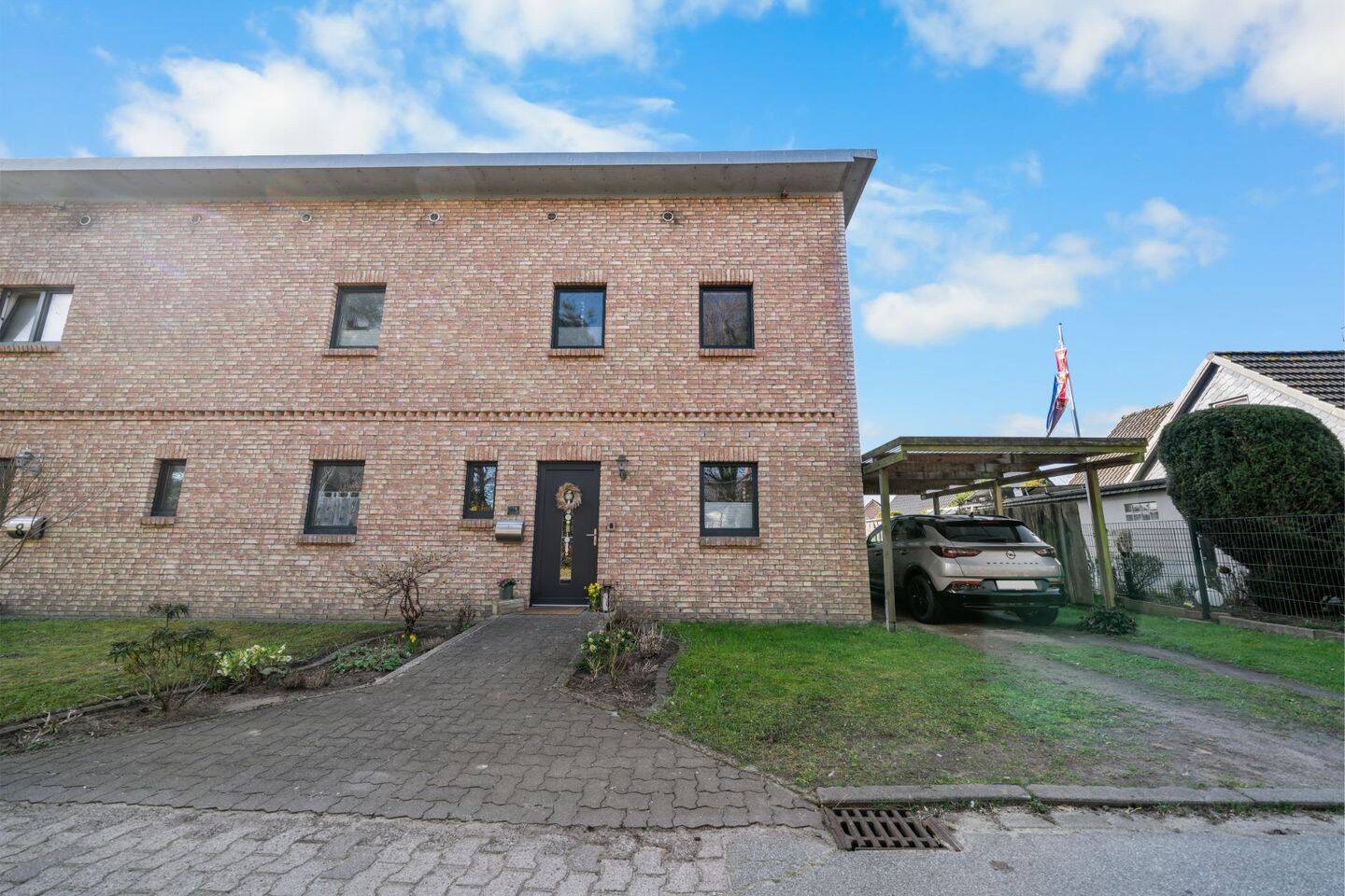 Top Investment: Neuwertiges 5-Parteienhaus (KfW-55) mit starker Rendite – Handewitt – Vorschaubild 5