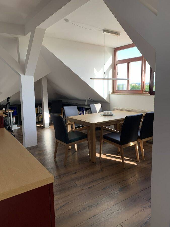 Denkmal-Rarität für Anleger: 2-Zimmer-Wohnung mit Dachterrasse & Fernblick – Dresden – Vorschaubild 3