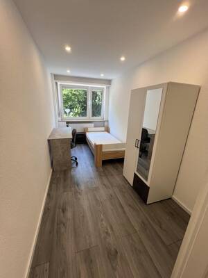 WG-Zimmer: Möbliert, saniert & separat nutzbar - nur 200 m zur Uni Mannheim! Sofort verfügbar!** – 68159 Mannheim – Vorschaubild 9