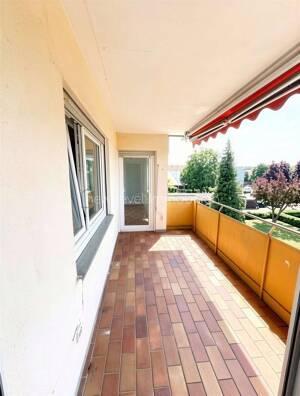 Ihr neues Zuhause in Giengen: 5 Zimmer, 107 m², Balkon, Loggia & Garage mit viel Potenzial – 89537 Giengen an der Brenz – Vorschaubild 5
