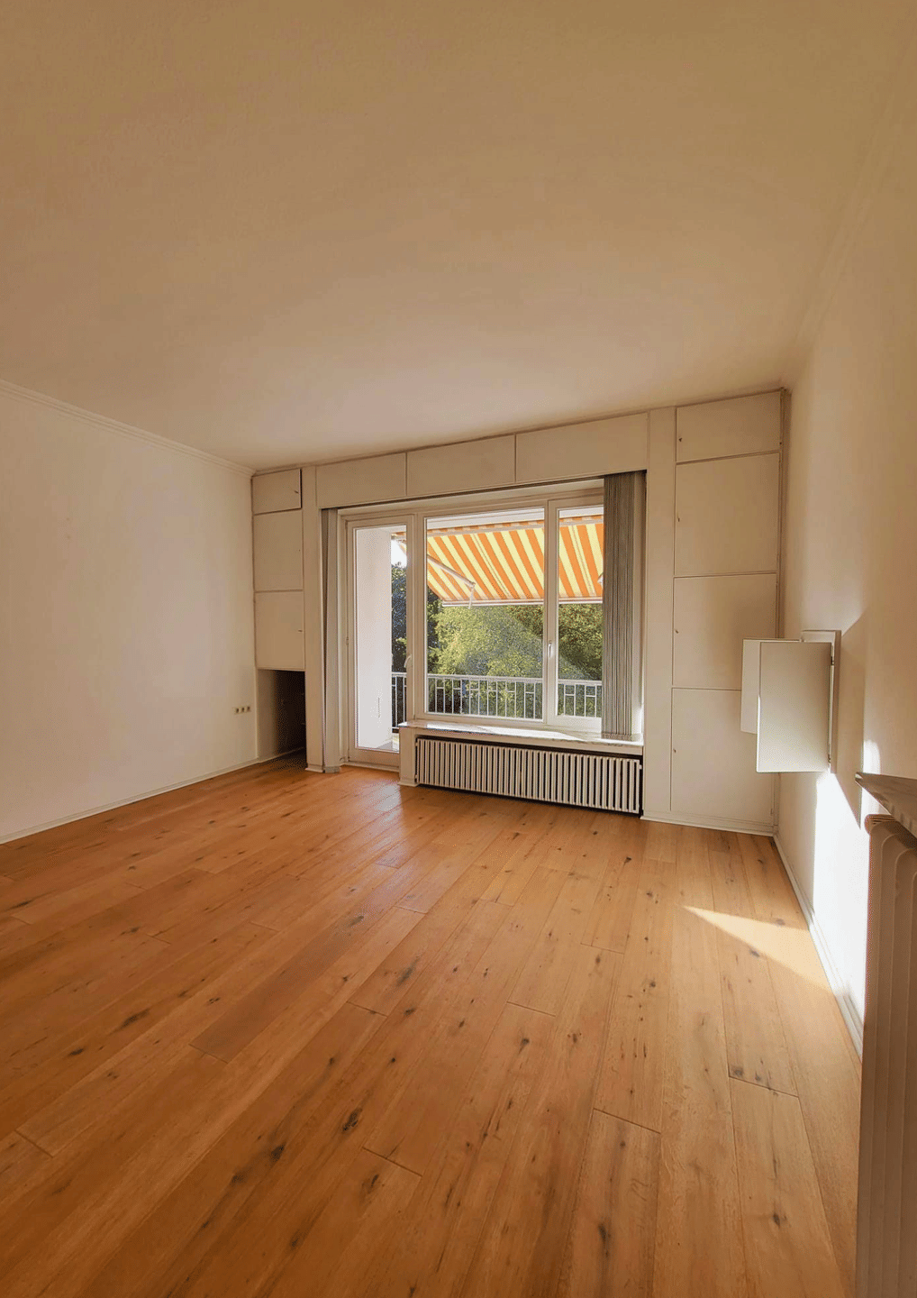 Stilvolle Altbauwohnung in denkmalgeschützter Villa – attraktive Kapitalanlage mit laufenden Mieteinnahmen – Bremen – Vorschaubild 4