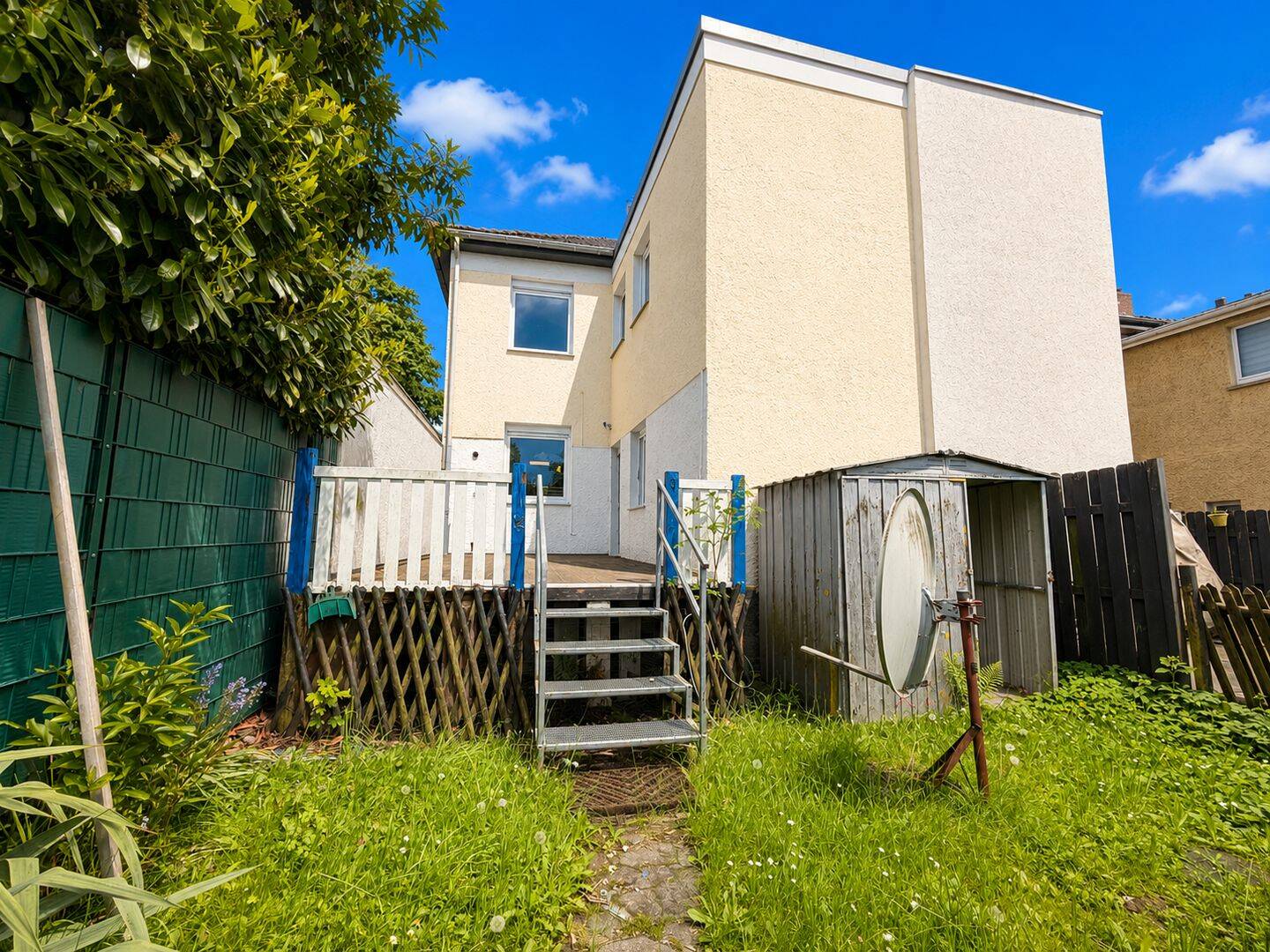 Ihr Eigenheim zum Gestalten: Reihenendhaus mit Garten und Terrasse – Essen – Vorschaubild 3