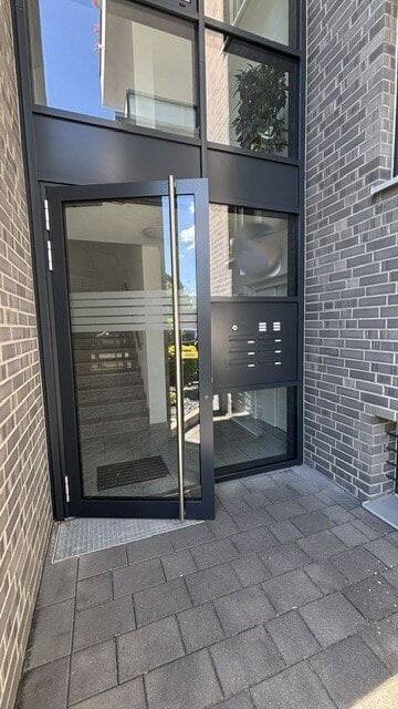 Hochwertiges, barrierefreies Mehrfamilienhaus mit großen Terrassen, Penthouse Wohnungen und Garagen! – Mönchengladbach – Vorschaubild 9