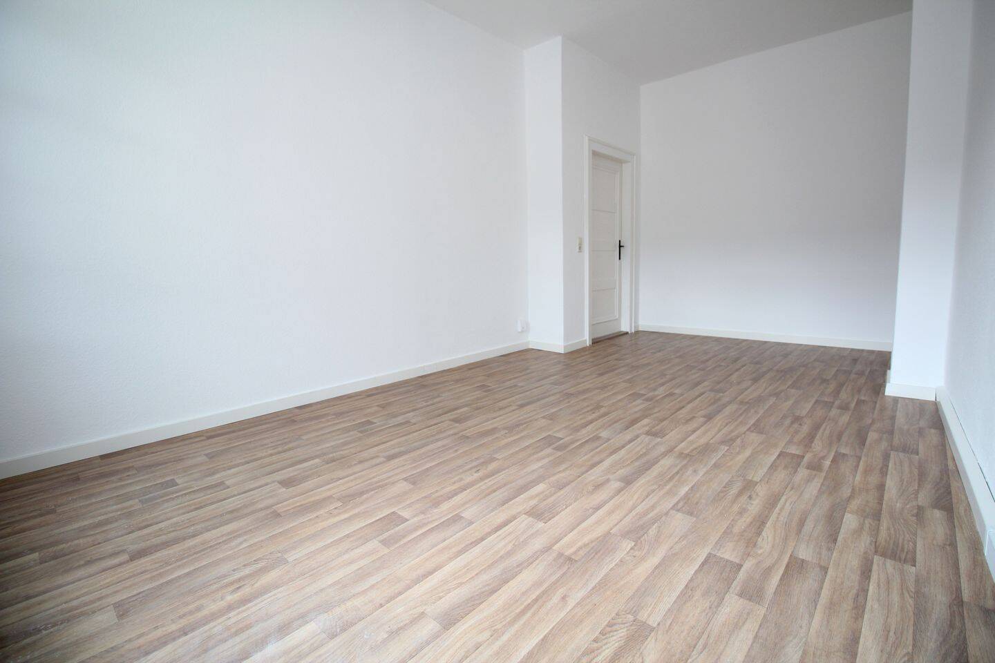 Wohnen im Grünen, 3-Raum-Wohnung im Helenenhof – Chemnitz – Vorschaubild 9