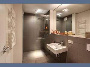 Möbliert: Luxuriöses Townhouse in ruhiger Innenhoflage – 80333 München – Vorschaubild 8