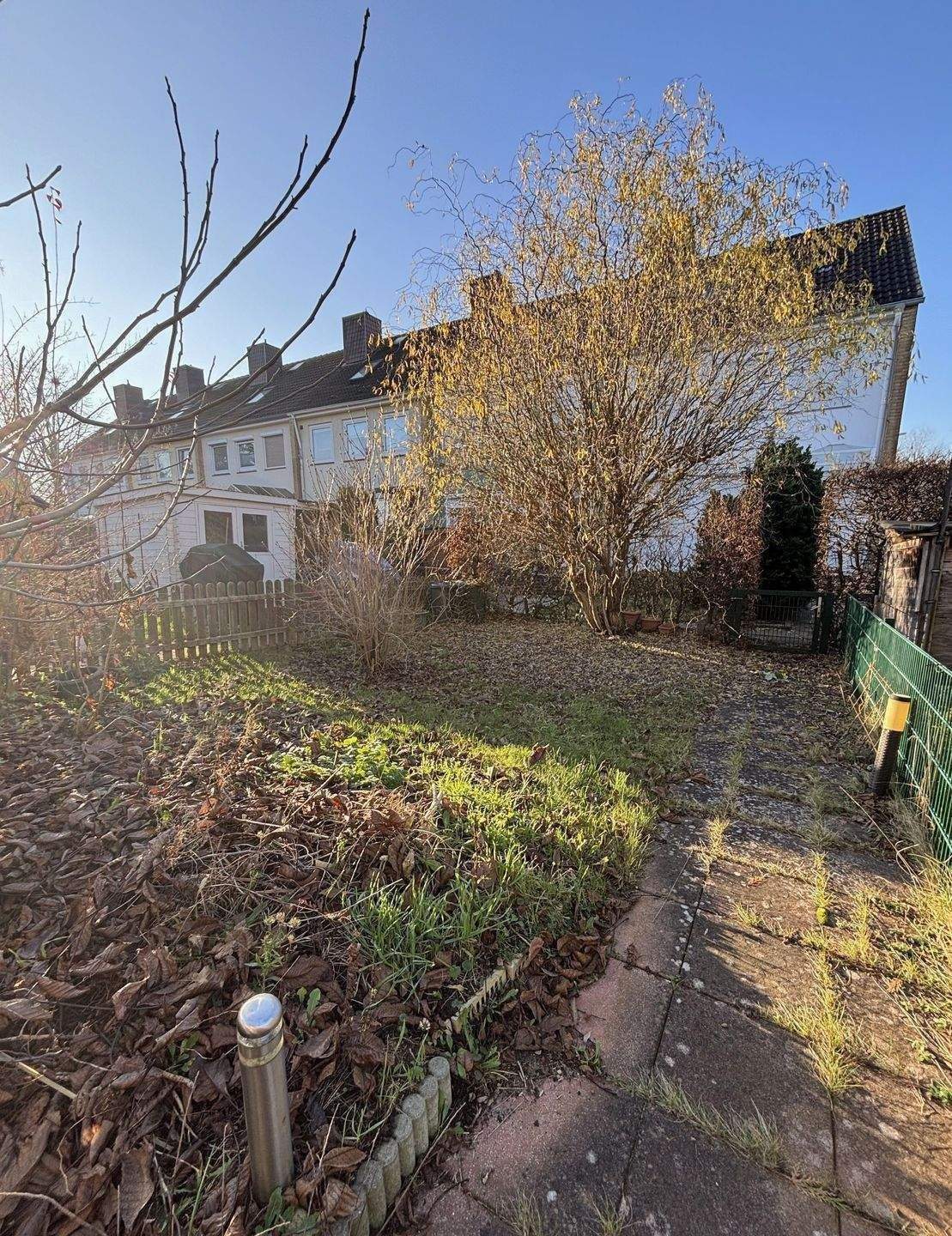 Lichtdurchflutet, super zentral und viel Potential – Norderstedt – Vorschaubild 6