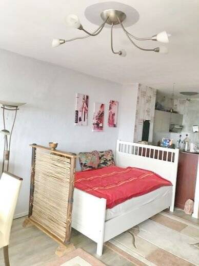 Komplett möblierte 1-Zimmer-Wohnung/offene Küche/ Balkon/ nur an eine Person ( weiblich) / Pauschalmiete 950,00 €/ ab 06.07.2026 bis 31.12.2026 – Hamburg – Vorschaubild 9