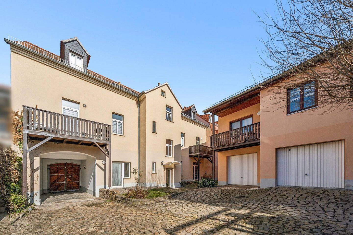 Qualitativ beeindruckendes Mehrfamilienhaus im historischem Stadtkern !! – Grimma – Bild 1 von 9