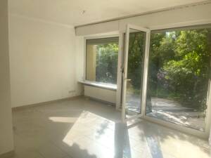 Zwei in Einem - Klasse freie Wohnung – 13595 Berlin – Vorschaubild 2