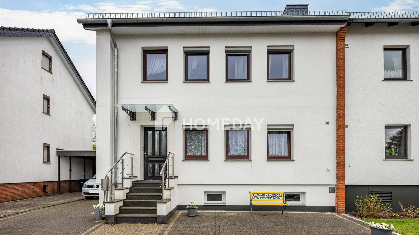 Modernisiertes Einfamilienhaus mit flexibler Aufteilung, viel Platz und großem Garten – Bremerhaven – Bild 1 von 9