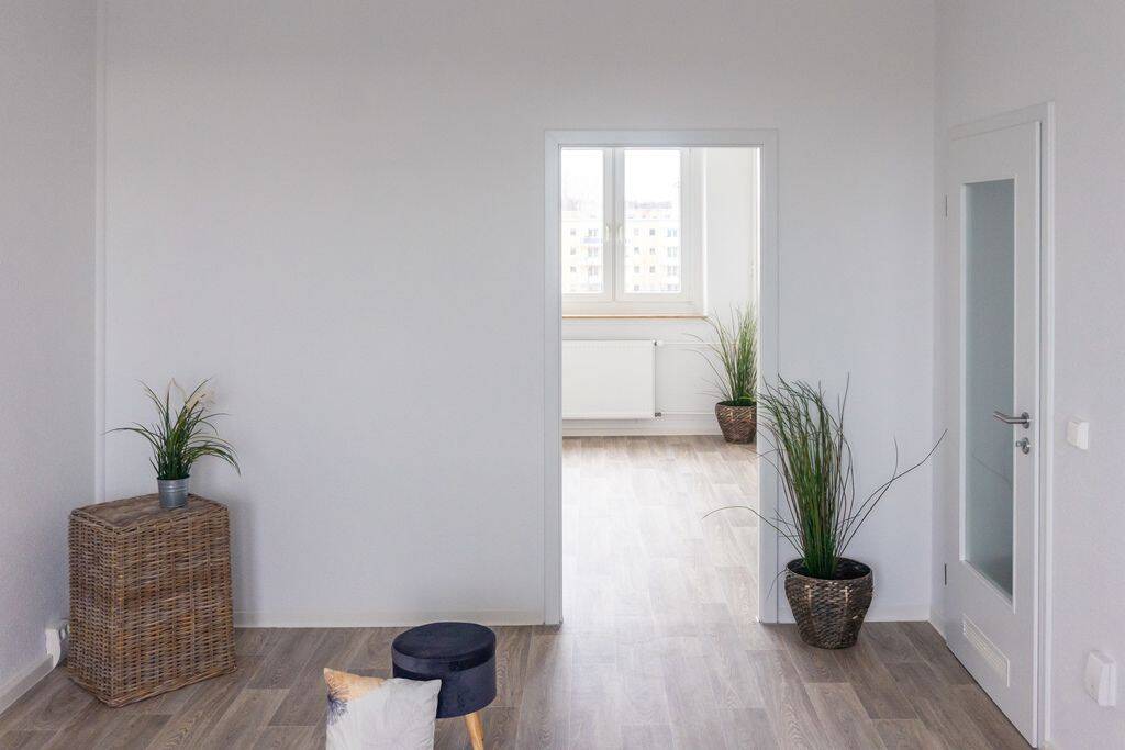 3-Raum-Wohnung mit Balkon und Badewanne – Chemnitz – Vorschaubild 4