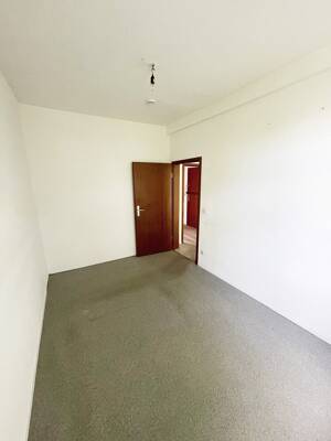 Helle 2 Zimmer Wohnung mit Balkon und moderner EBK – 22307 Hamburg – Vorschaubild 9