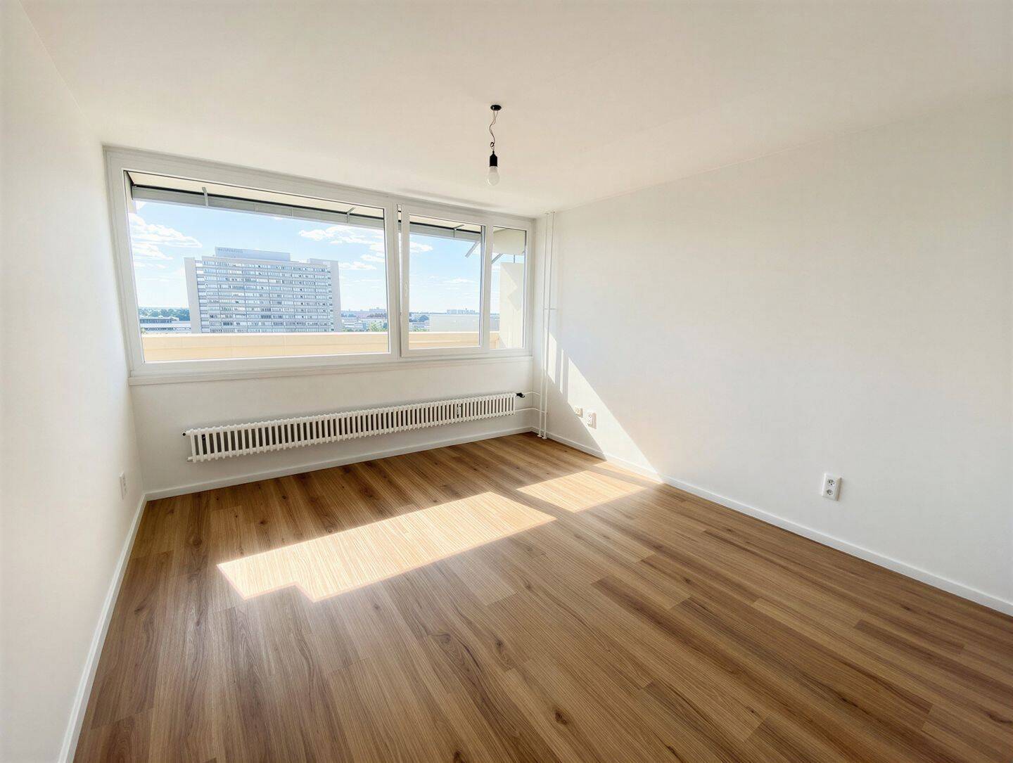 Vermietete 2-Zimmer Wohnung mit traumhaftem Fernblick | Zentrale Lage in München-Moosach – München – Vorschaubild 3