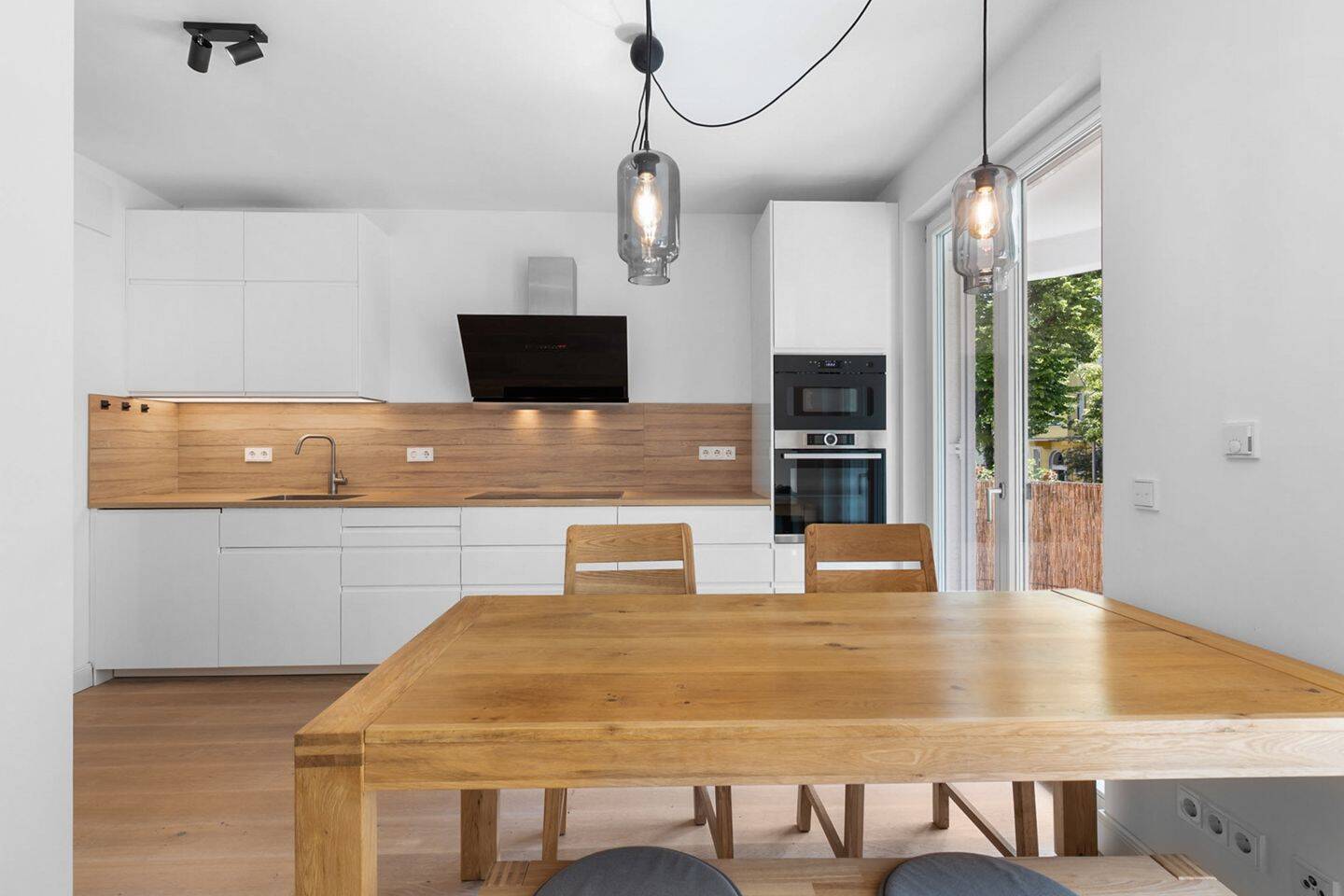Moderne 4-Zimmer-Wohnung mit 2 Bädern, Aufzug und hochwertiger Ausstattung in Pankow – Berlin – Vorschaubild 5