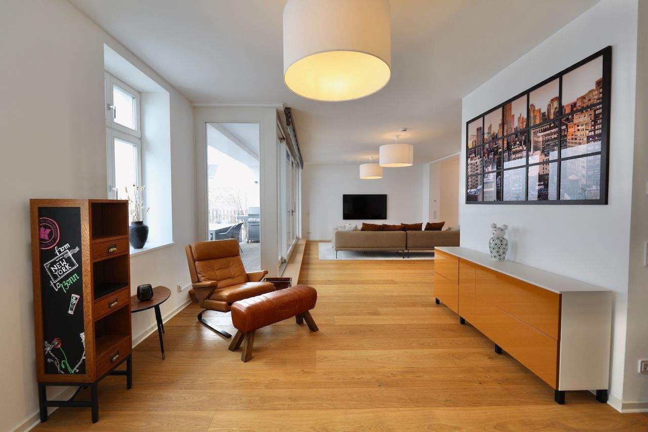 BESTLAGE NAHE KUDAMM & KADEWE - WOHNEN & ARBEITEN ODER FÜR FAMILIE - MIT AUFZUG, TERRASSE & SAUNA – Berlin – Vorschaubild 4