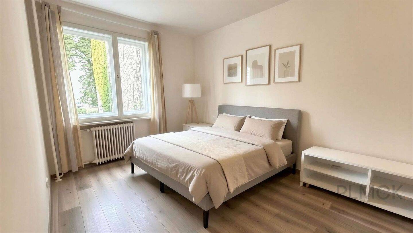 Nollendorfkiez: 70 m² - three full-sized rooms, west-facing balcony, available immediately – Berlin – Vorschaubild 7