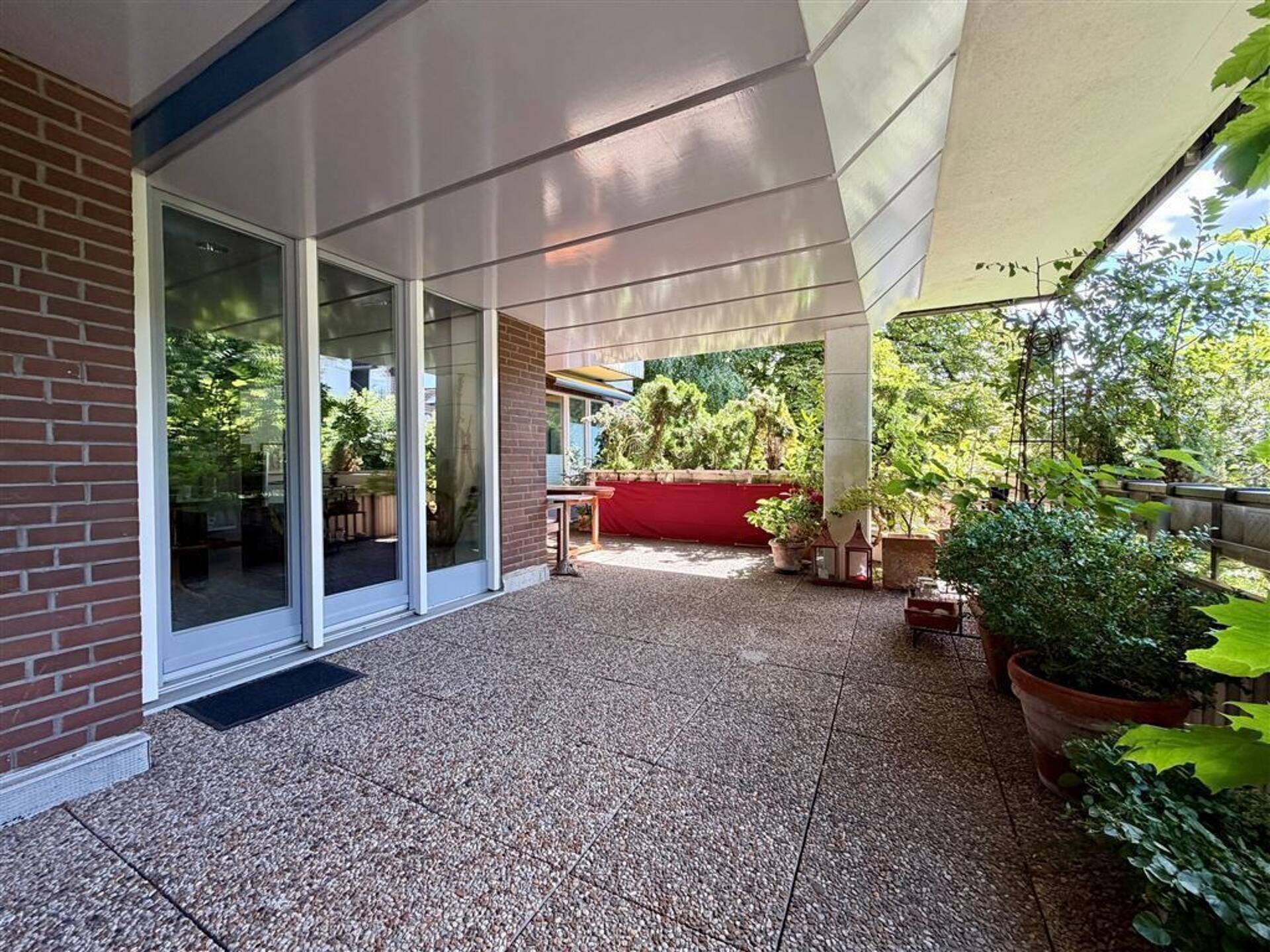 Etagenwohnung in 24105 Kiel mit 193,72 m² kaufen