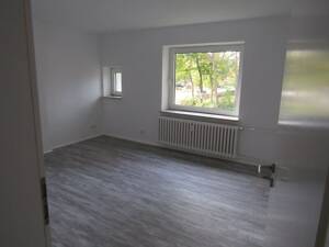 schöne 3- Zimmerwohnung mit Vollbad in Oldenburg in Holstein – 23758 Oldenburg in Holstein – Vorschaubild 2
