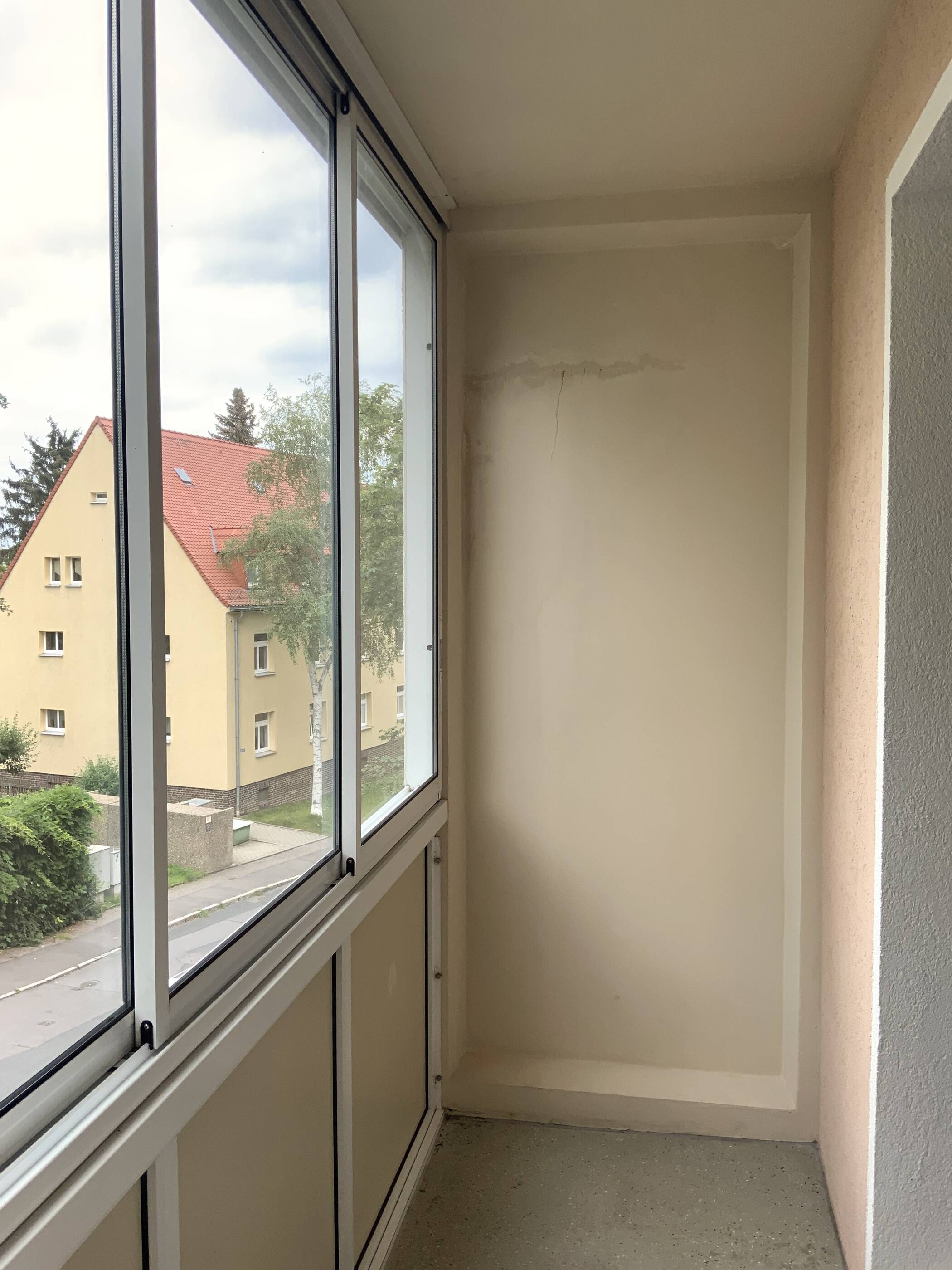 Hübsches Apartment mit Loggia – Chemnitz – Vorschaubild 6