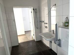 Helle 1 Zi-Wohnung mit Wintergarten - behindertengerecht - modernisiert 2023 - Mainpark Offenbach – 63065 Offenbach am Main – Vorschaubild 7