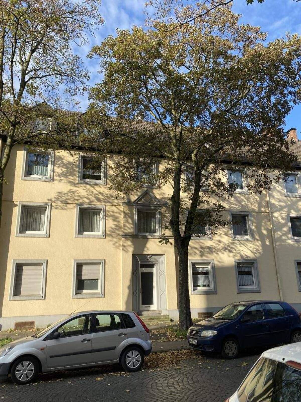 Gemütliche Eigentumswohnung zur Kapitalanlage in Duisburg-Duissern – Aakerfährstr. 43, 47058 Duisburg – Bild 1 von 4