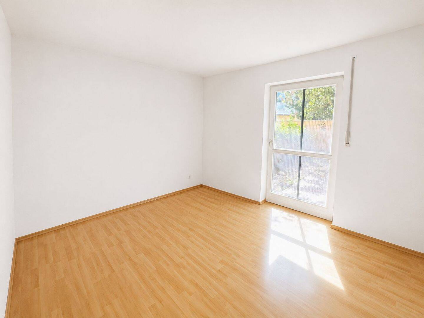 2,5 Zimmer-Wohnung mit Garten im Konradviertel, Landshut – Landshut – Vorschaubild 2