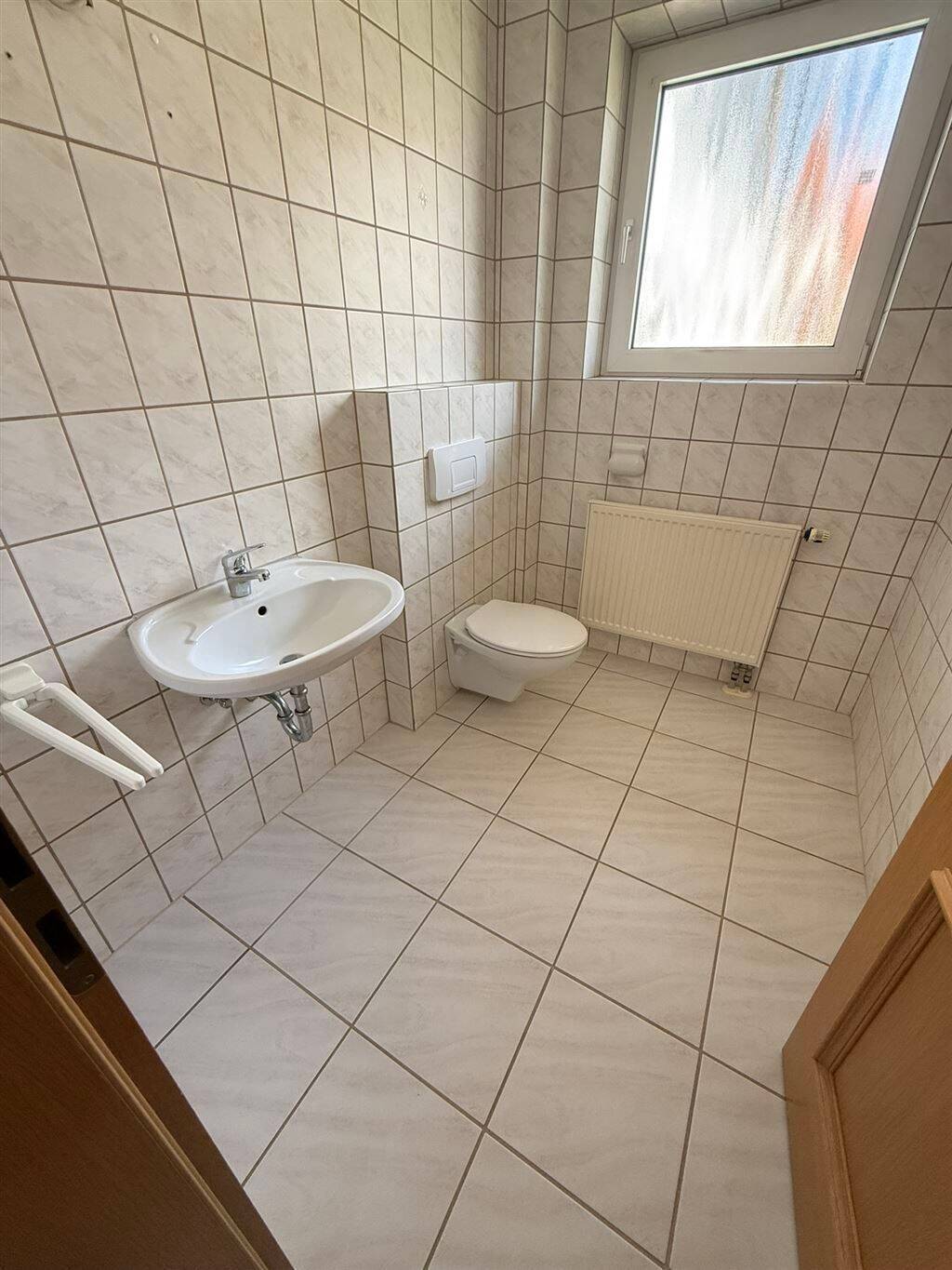 Kuscheliges Wohnhaus mit Potential in Staufenberg-Escherode – Staufenberg – Vorschaubild 7