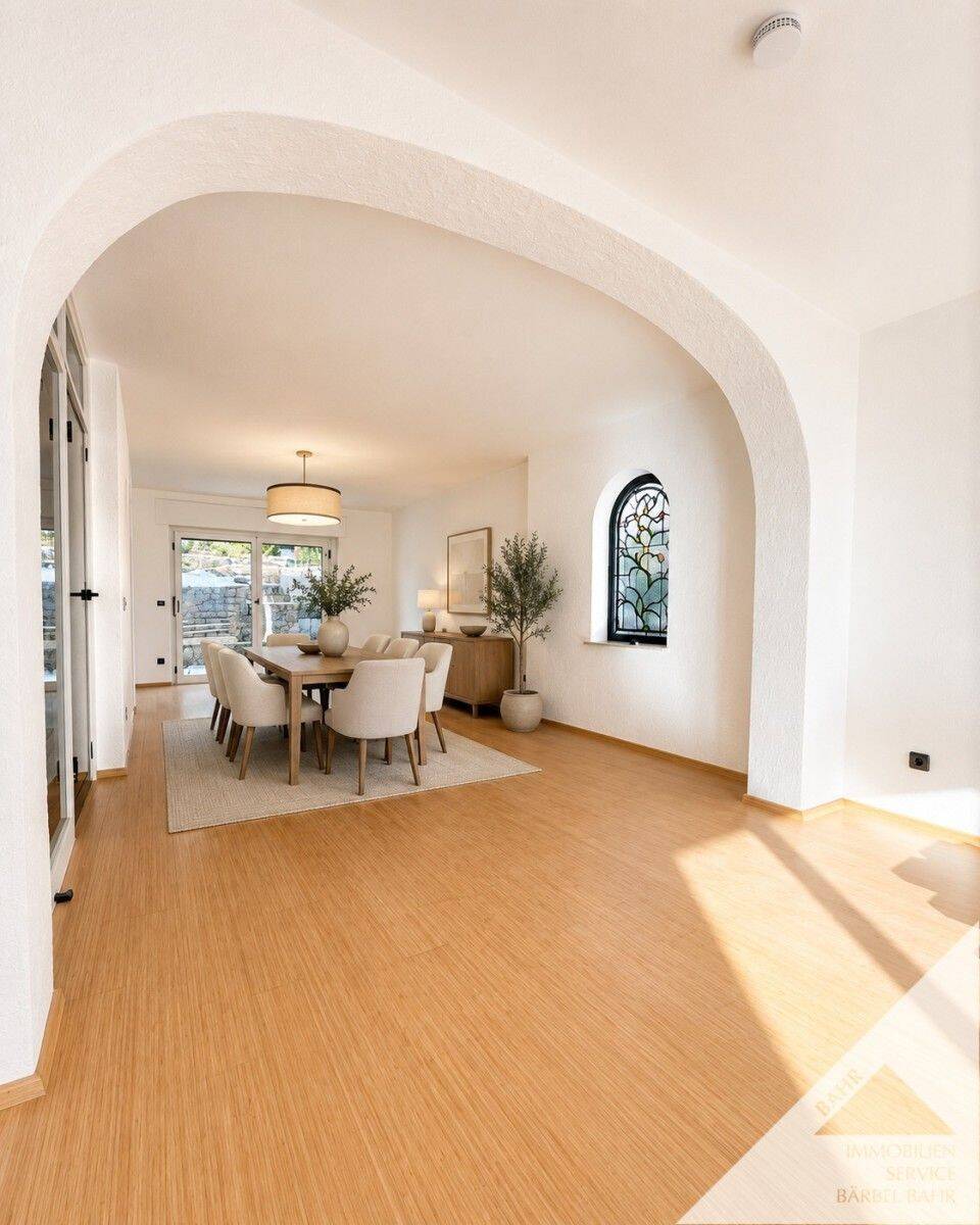 Großzügige 4-Zi.-Wohnung in Doppelhaushälfte mit Panoramablick – Holzgerlingen – Vorschaubild 2