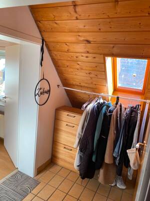 Wohnen unter der Burg Landeck: Modernisierte 107 m² DG-Wohnung mit Panorama-Dachterrasse – 76889 Klingenmünster – Vorschaubild 6