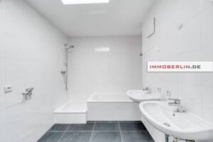 IMMOBERLIN.DE - Wunderbare Wohnung mit Sonnenloggia/-terrasse & Tiefgaragenplatz in ruhiger Citylage – 10115 Berlin – Vorschaubild 4