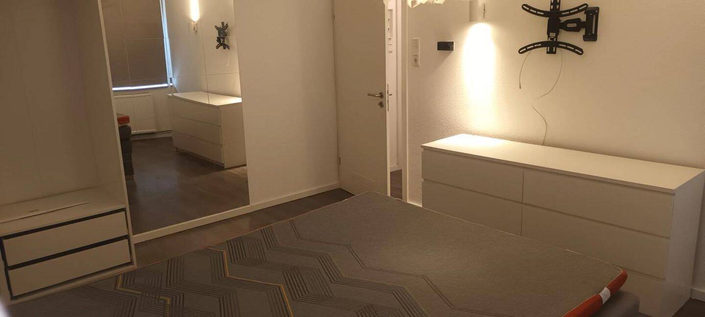 Charmantes 2-Zimmer-Apartment zentral in Osnabrück für Kapitalanleger – Osnabrück – Vorschaubild 2