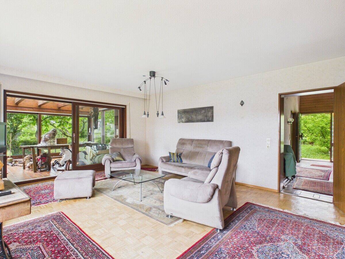 Einfamilienhaus mit Traumgarten und Einliegerwohnung | Oberderdingen – Oberderdingen – Vorschaubild 5