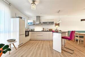 TR-Kernscheid: Modernes Reihenmittelhaus mit Garage und kleinem Garten in ruhiger Wohnlage – 54296 Trier – Vorschaubild 5