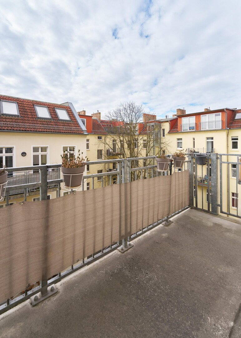 Helle 3-Zimmer Wohnung im 4. OG mit 2 Balkonen in Prenzlauer Berg – Berlin – Vorschaubild 7