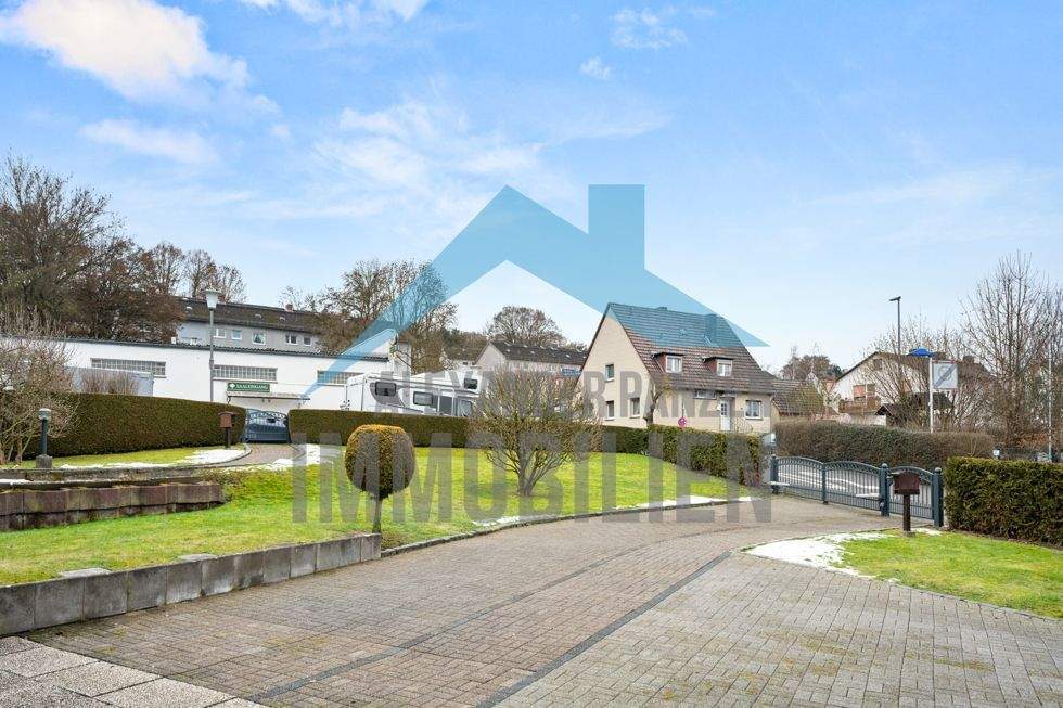 Gepflegtes Zweifamilienhaus / Mehrgenerationenhaus in beliebter Lage von Kassel-Bettenhausen! – Kassel – Vorschaubild 5