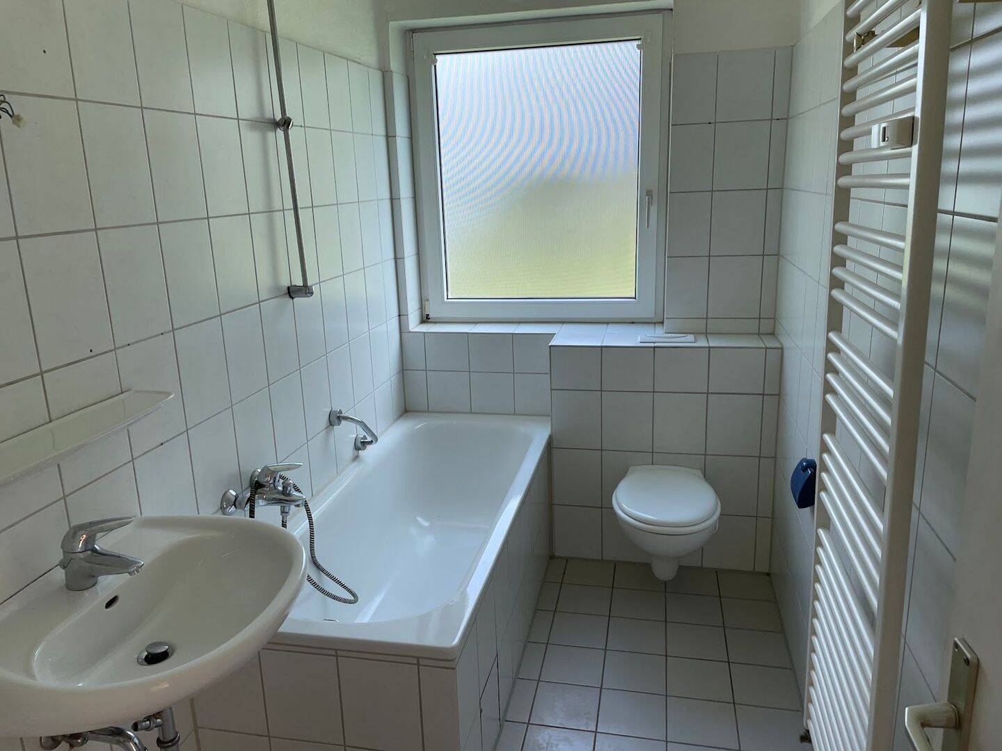 Lehre fertig, Wohnung fällig - 3 Zimmer für frischen Wind in Lebenstedt – Salzgitter – Vorschaubild 2
