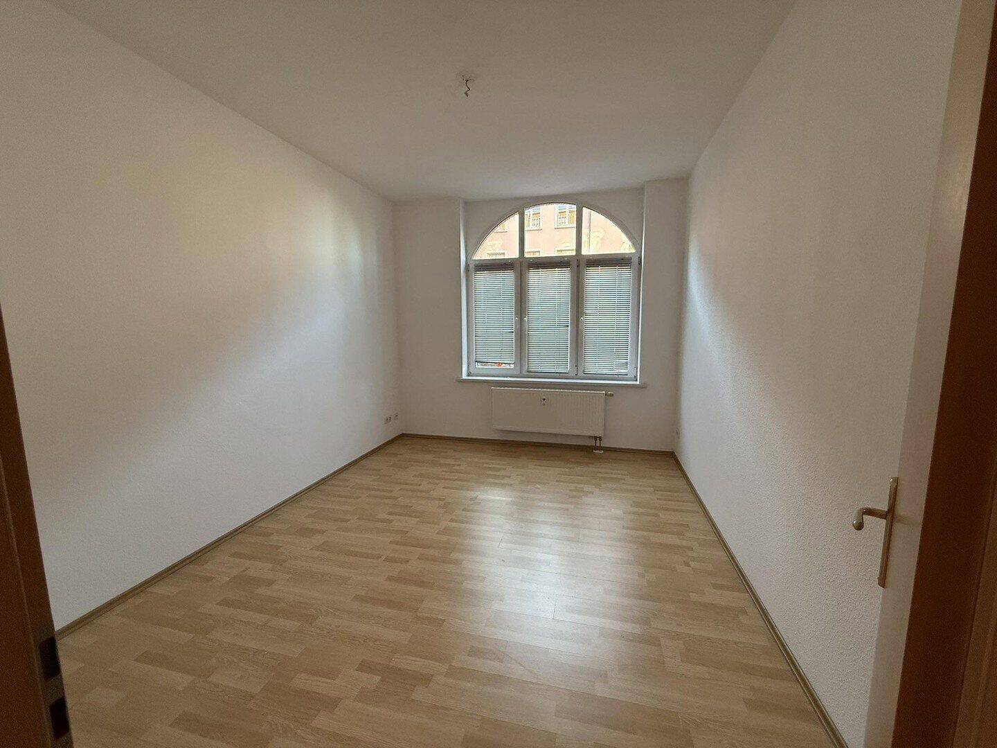 Einziehen und Wohlfühlen - 4-Zi-Wohnung in ruhiger Wohnlage mit perfekter Infrastrukturanbindung – Markranstädt – Vorschaubild 9