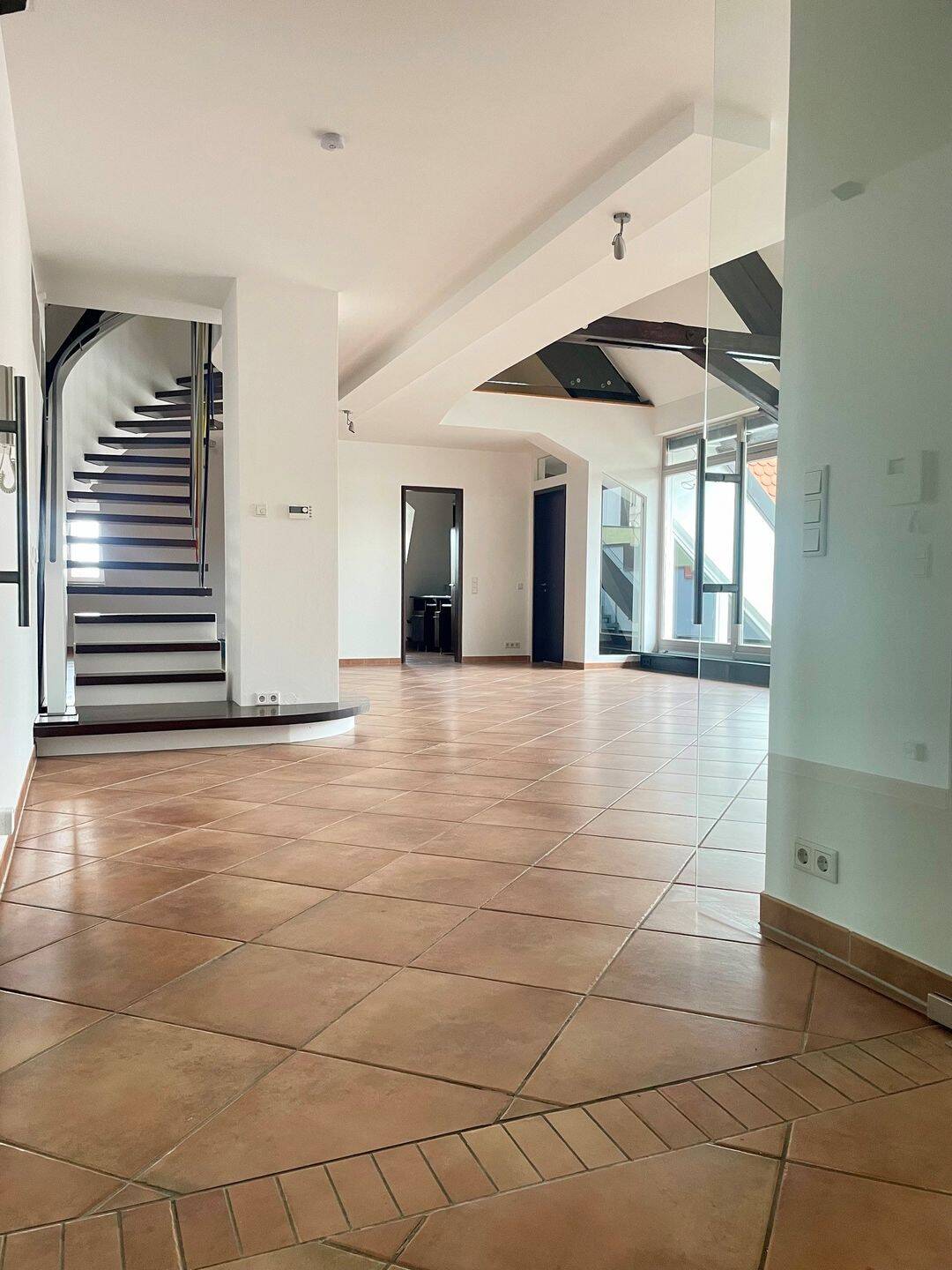 Rarität am Domplatz! - exklusive Penthouse-Galeriewohnung - – Regensburg – Vorschaubild 2