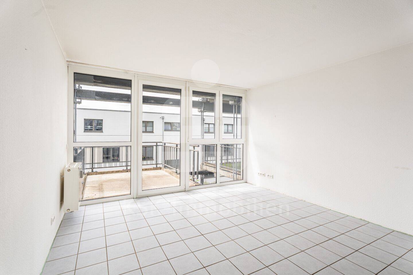 Eine Wohnung, zwei Möglichkeiten: Rendite erzielen oder selbst einziehen! – Köln – Vorschaubild 2
