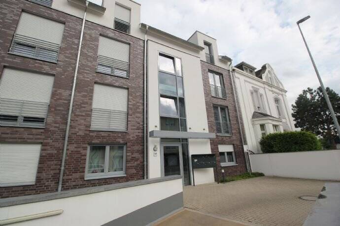 Mülheim-Broich, elegante Neubauwohnung mit gehobener Ausstattung und großer Terrasse mit Blick auf
