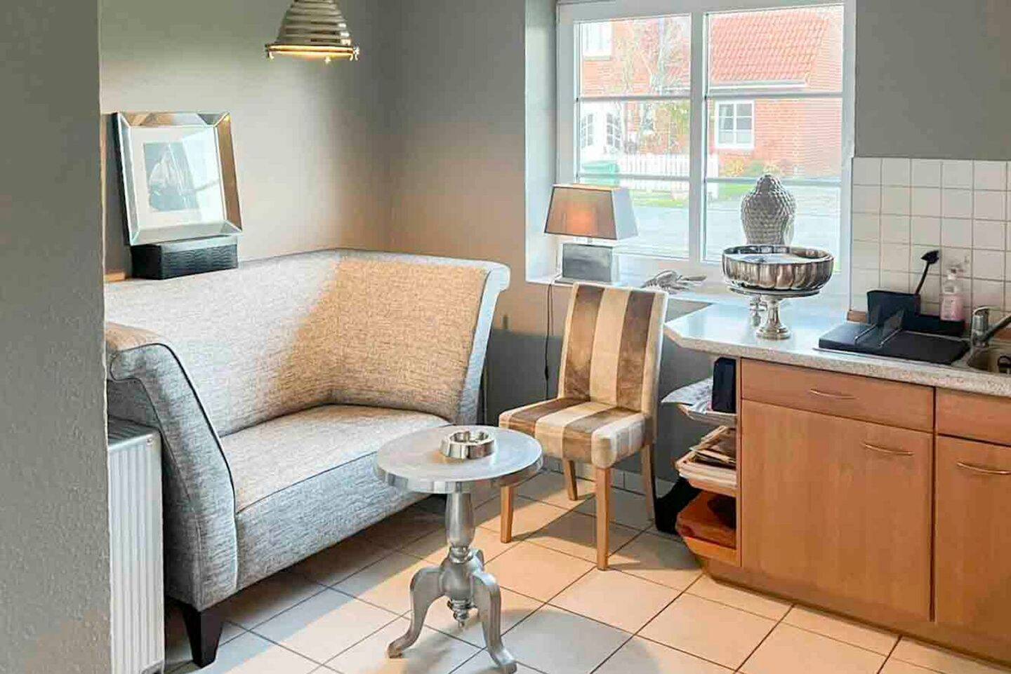 Charmantes EFH mit großem Garten in Neukirchen – Neukirchen – Vorschaubild 5